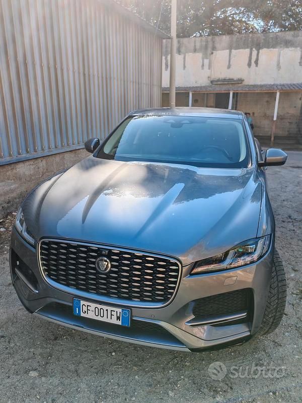 Usata Jaguar F-Pace 204 CV (150 kW) 2021 Grigio SUV