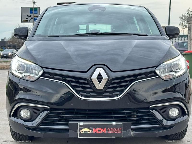 Usata Renault Scénic IV Intens 120 CV (88 kW) 2020 Nero Monovolume