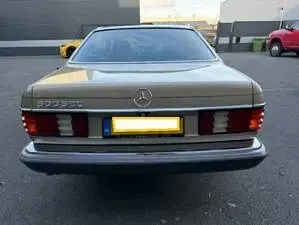 Usata Mercedes 500 231 CV (169 kW) 1984 Marrone Coupé