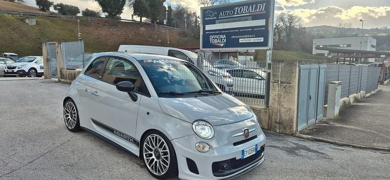 Usata Abarth 500 135 CV (99 kW) 2015 Grigio Berlina