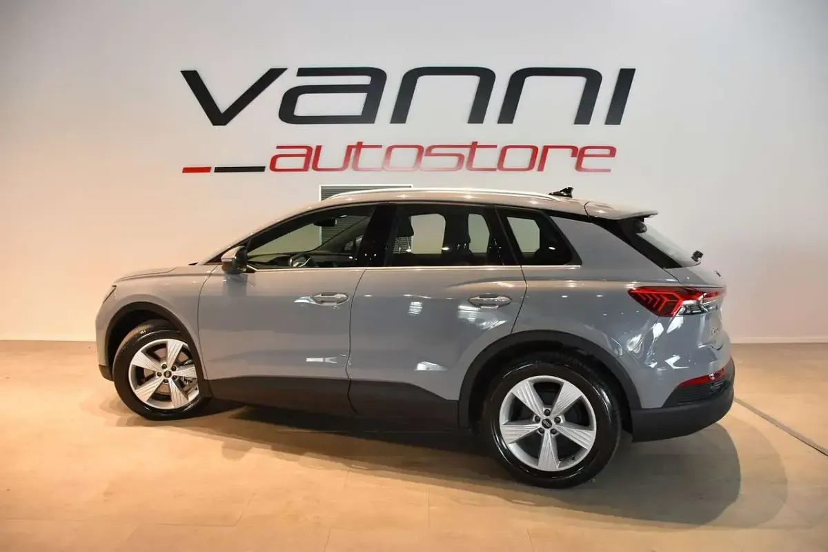 Usata Audi e-tron Advanced 125 kW (170 CV) 2022 Grigio SUV