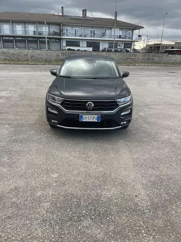 Usata VW T-Roc Business 150 CV (110 kW) 2022 SUV