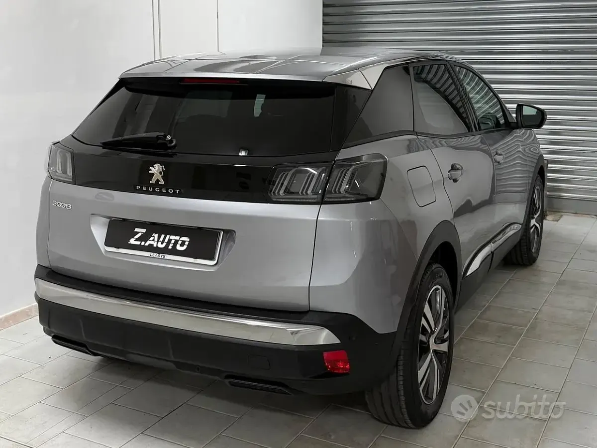 Usata Peugeot 3008 Allure 131 CV (96 kW) 2022 Grigio SUV