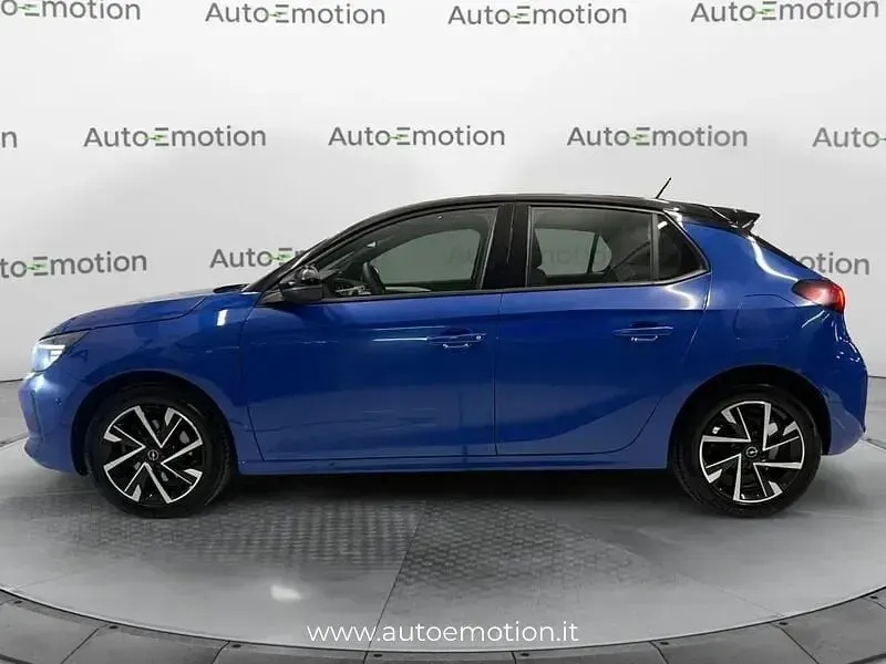 Usata Opel Corsa 101 CV (74 kW) 2025 Blu Utilitaria