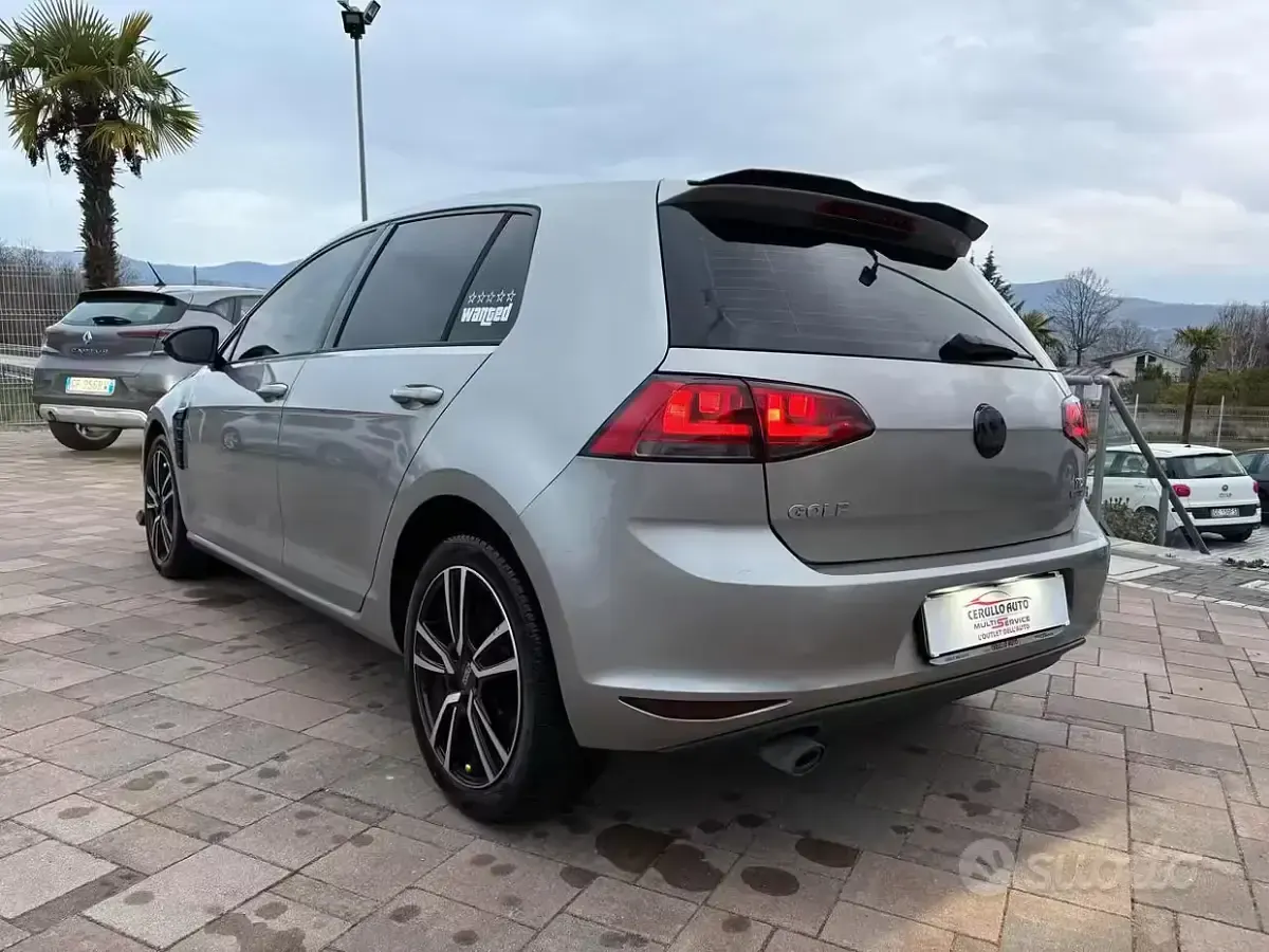 Usata VW Golf VII 105 CV (77 kW) 2013 Grigio Berlina