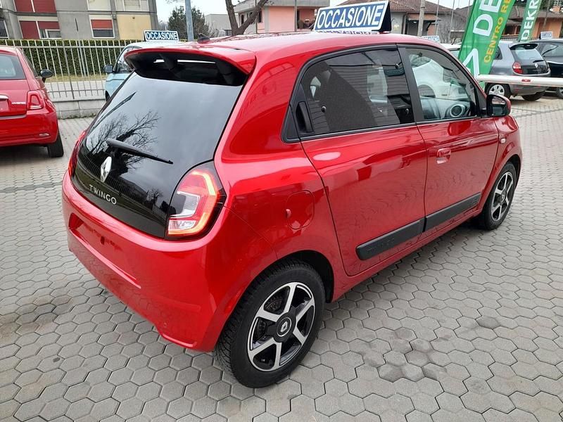 Usata Renault Twingo LIMITED 65 CV (47 kW) 2020 Rosso Utilitaria