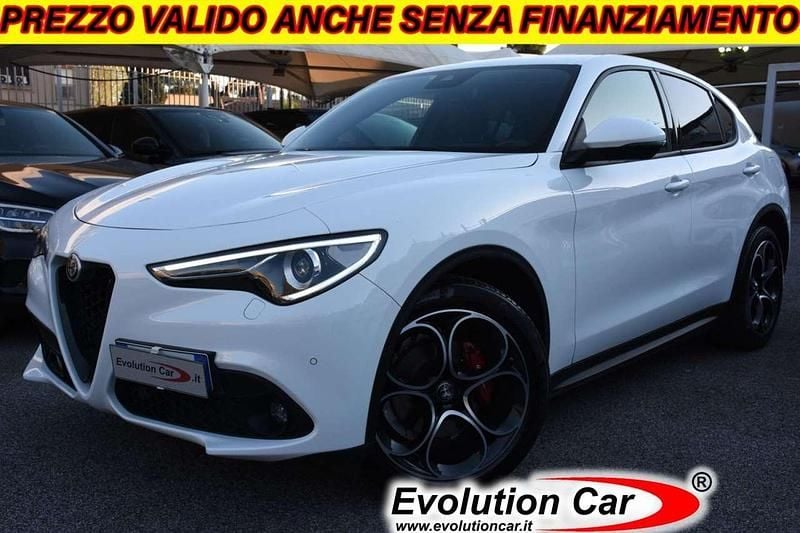 Usata Alfa Romeo Stelvio Sprint 190 CV (139 kW) 2022 Bianco SUV