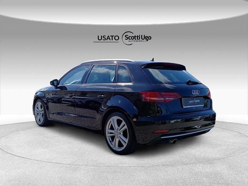 Usata Audi A3 Sportback Sport 116 CV (85 kW) 2019 Nero Utilitaria