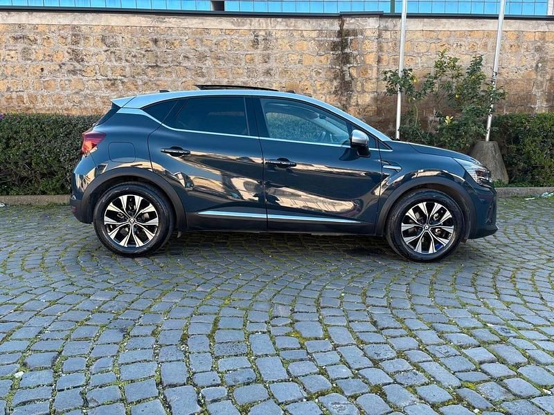 Usata Renault Captur Techno 93 CV (68 kW) 2023 Blu SUV