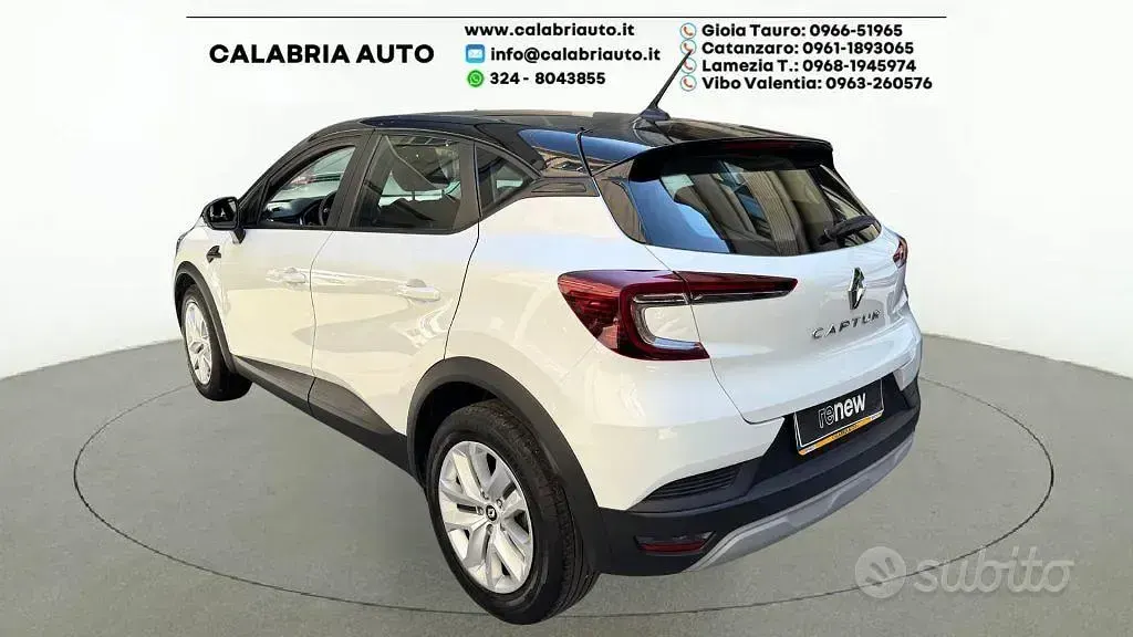 Usata Renault Captur Equilibre 101 CV (74 kW) 2023 Bianco SUV