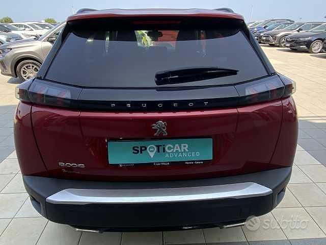 Usata Peugeot 2008 Allure 131 CV (96 kW) 2021 Rosso SUV