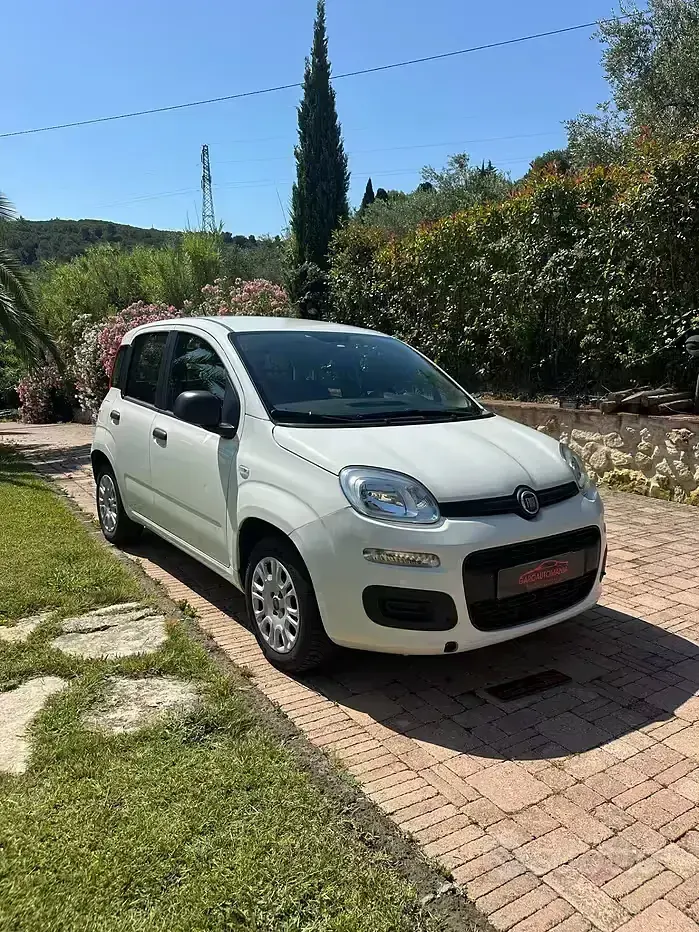 Usata Fiat Panda Pop 69 CV (50 kW) 2019 Bianco Utilitaria