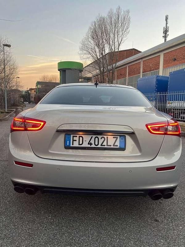 Usata Maserati Ghibli 330 CV (242 kW) 2016 Grigio Coupé