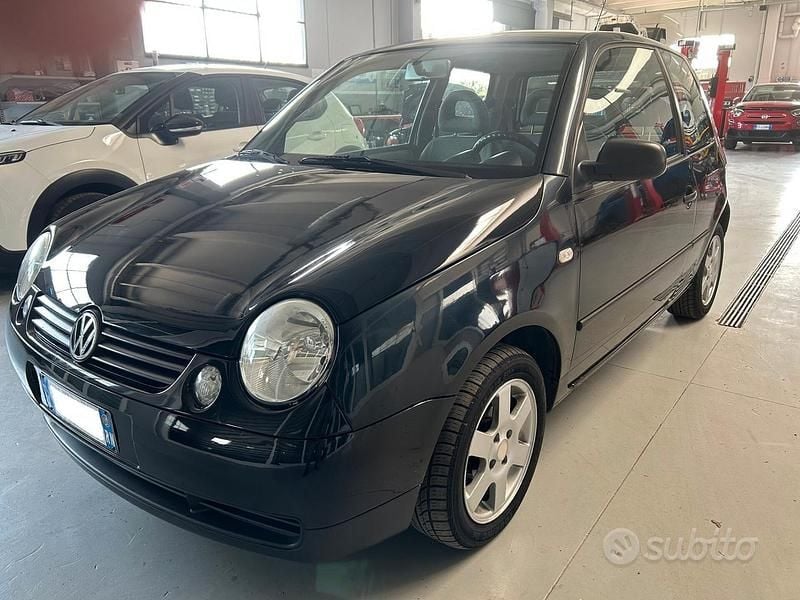 Usata VW Lupo 50 CV (36 kW) 2002 Nero Utilitaria