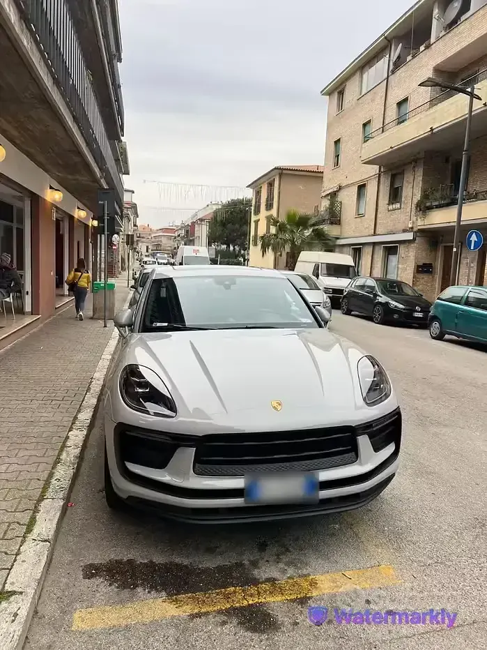 Usata Porsche Macan 265 CV (194 kW) 2023 Marrone SUV