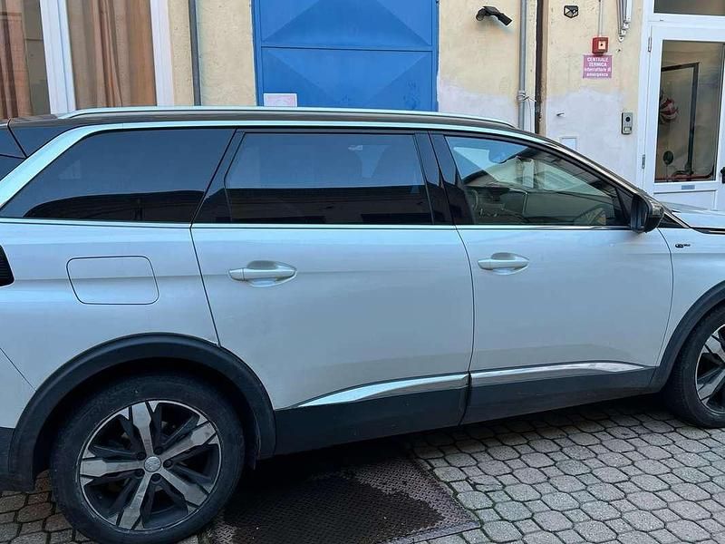 Usata Peugeot 5008 GT 184 CV (135 kW) 2018 Bianco SUV