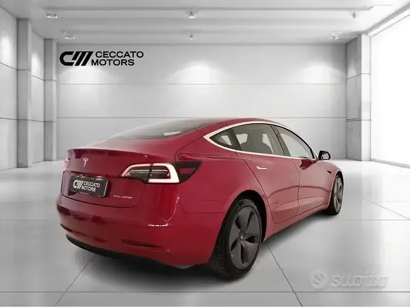 Usata Tesla Model 3 Long Range AWD 152 kW (208 CV) 2020 Rosso Berlina