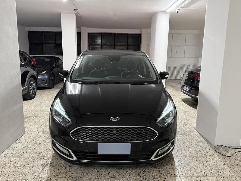 Usata Ford S-MAX Vignale 190 CV (139 kW) 2018 Nero Monovolume