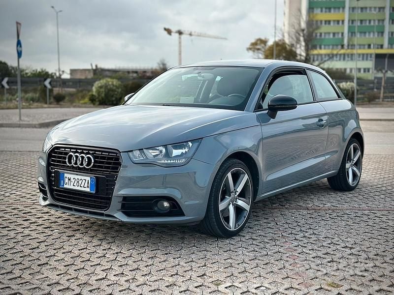 Usata Audi A1 105 CV (77 kW) 2012 Utilitaria
