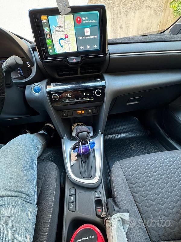 Usata Toyota Yaris Cross Trend 92 CV (67 kW) 2022 Grigio SUV