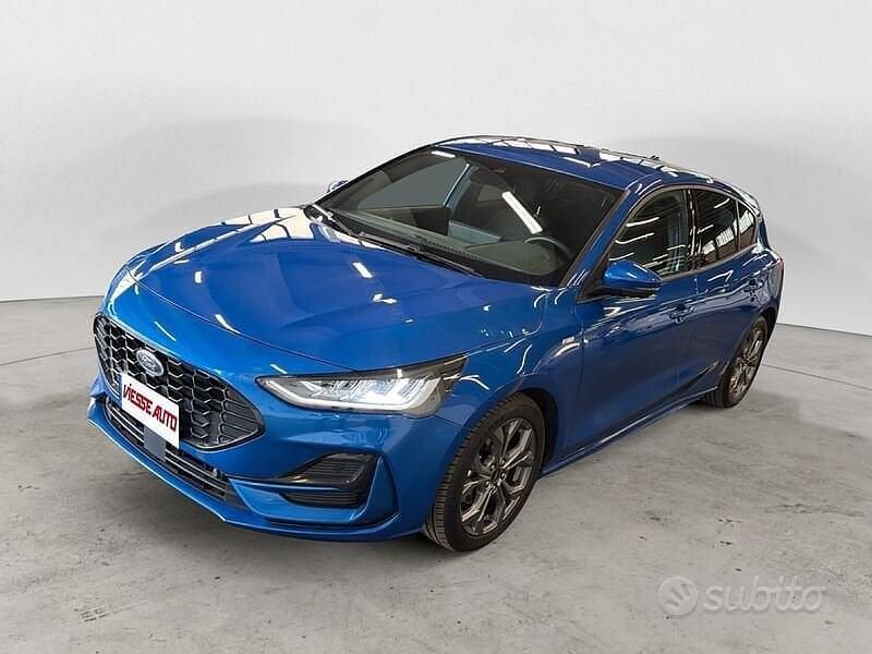 Usata Ford Focus ST-Line 125 CV (91 kW) 2024 Blu Berlina