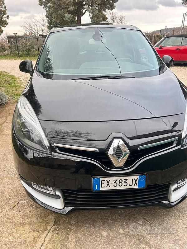 Usata Renault Scénic III XMOD 110 CV (80 kW) 2014 Nero Monovolume