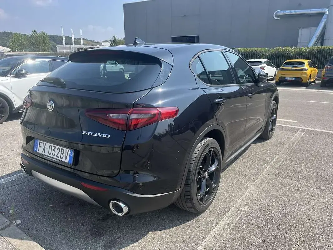 Usata Alfa Romeo Stelvio Executive 190 CV (139 kW) 2019 SUV