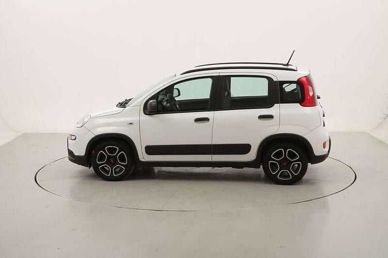 Usata Fiat Panda City Life 71 CV (52 kW) 2022 Bianco Utilitaria