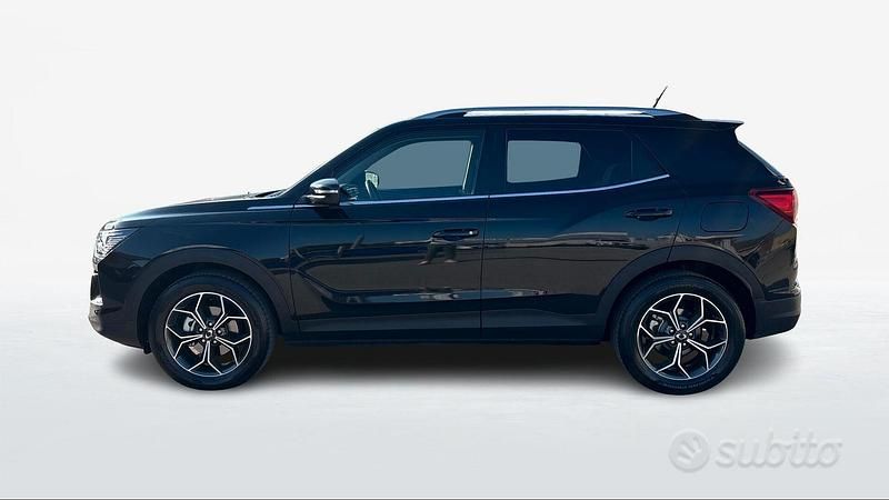 Nuova Ssangyong (KGM) Korando 136 CV (100 kW) 2025 Nero Berlina