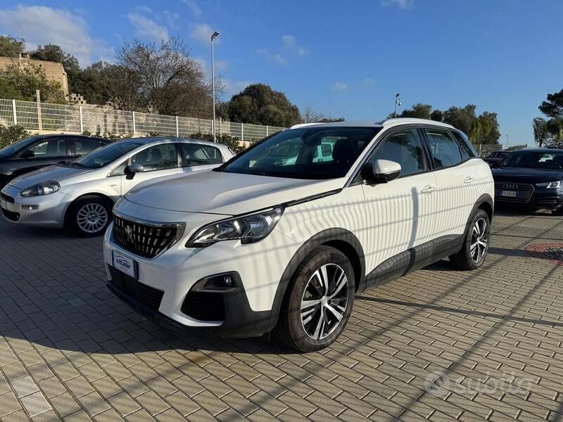 Usata Peugeot 3008 Business-Line 131 CV (96 kW) 2019 Bianco SUV