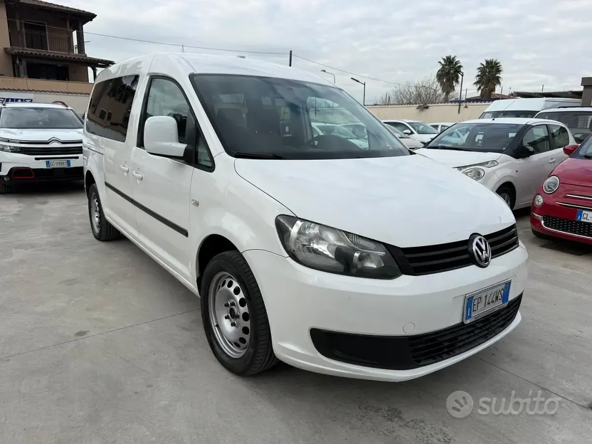 Käytetty VW Caddy 140 HP (102 kW) 2013 Valkoinen Tila-auto