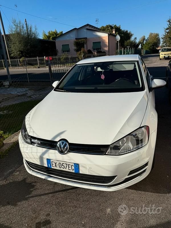 Usata VW Golf VII 110 CV (80 kW) 2014 Berlina