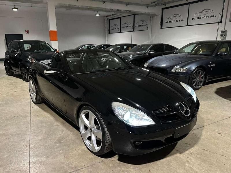 Usata Mercedes SLK350 272 CV (200 kW) 2004 Nero Cabrio