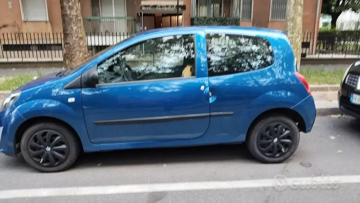 Usata Renault Twingo 58 CV (42 kW) 2009 Blu Utilitaria
