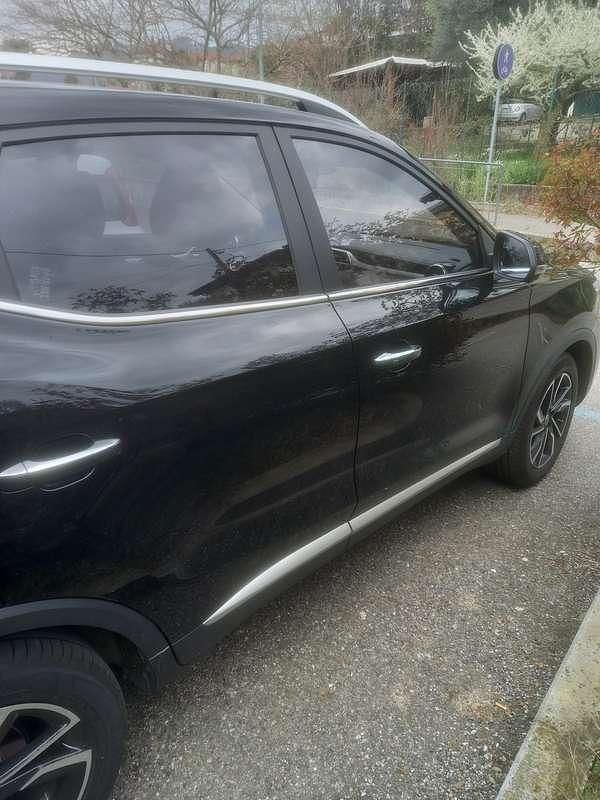 Usata MG ZS Luxury 111 CV (81 kW) 2024 Nero SUV