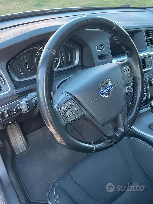 Usata Volvo V60 114 CV (83 kW) 2014 Station wagon