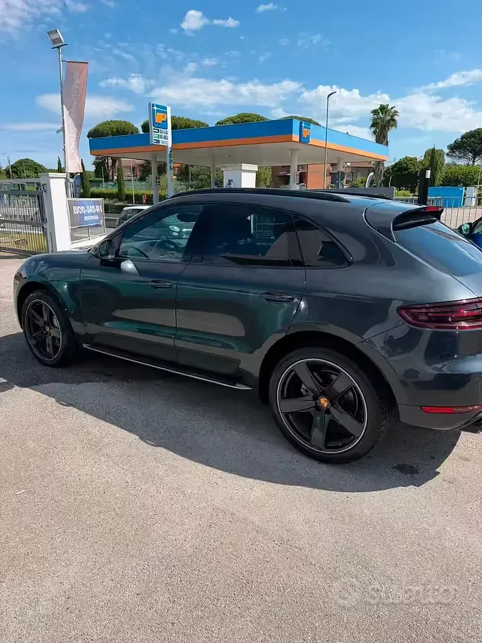 Usata Porsche Macan 250 CV (183 kW) 2017 Grigio SUV