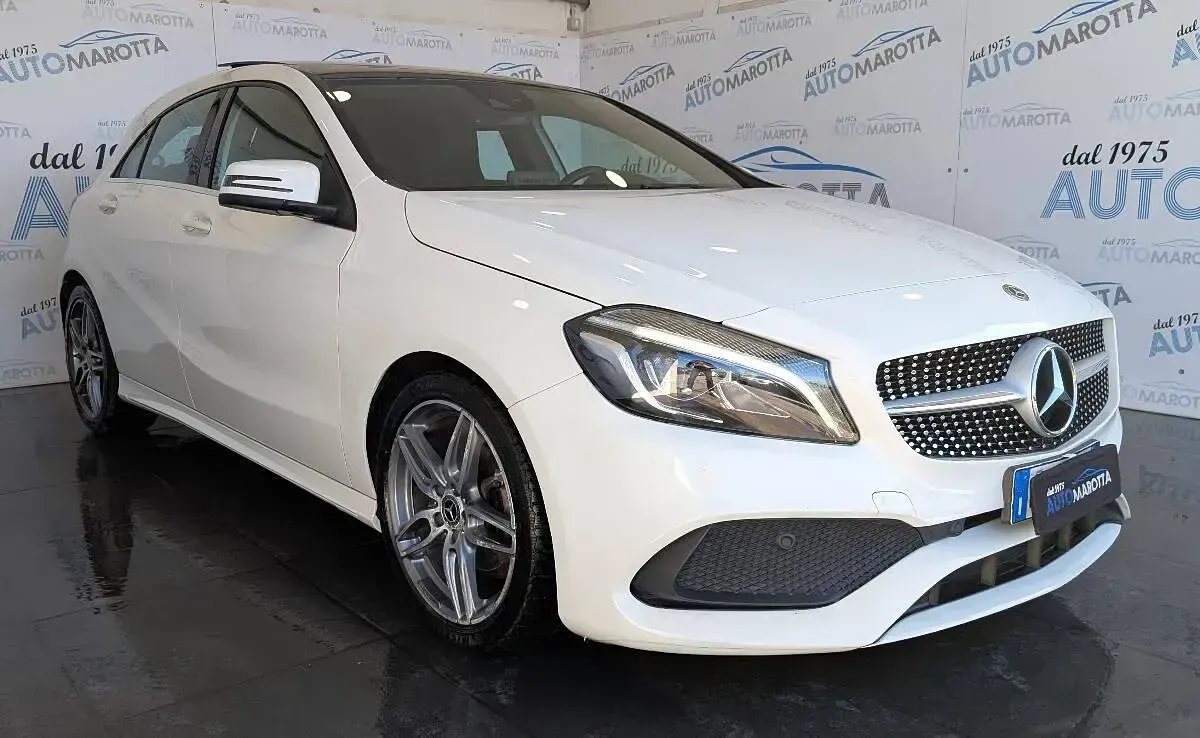 Usata Mercedes A180 Premium 109 CV (80 kW) 2017 Bianco Berlina