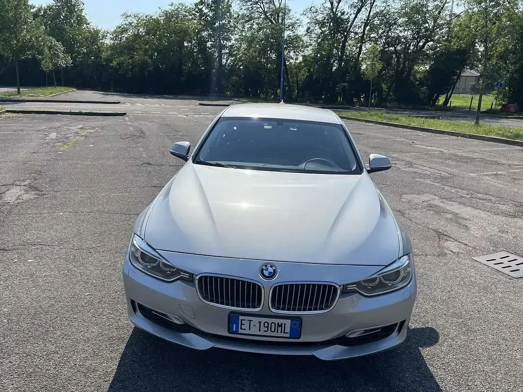 Usata BMW 320 184 CV (135 kW) 2013 Grigio Station wagon