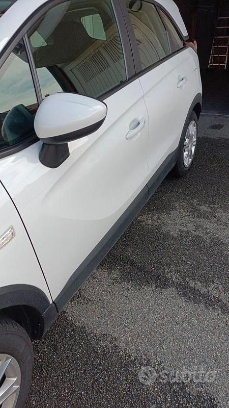 Usata Opel Crossland X 2019 Bianco SUV
