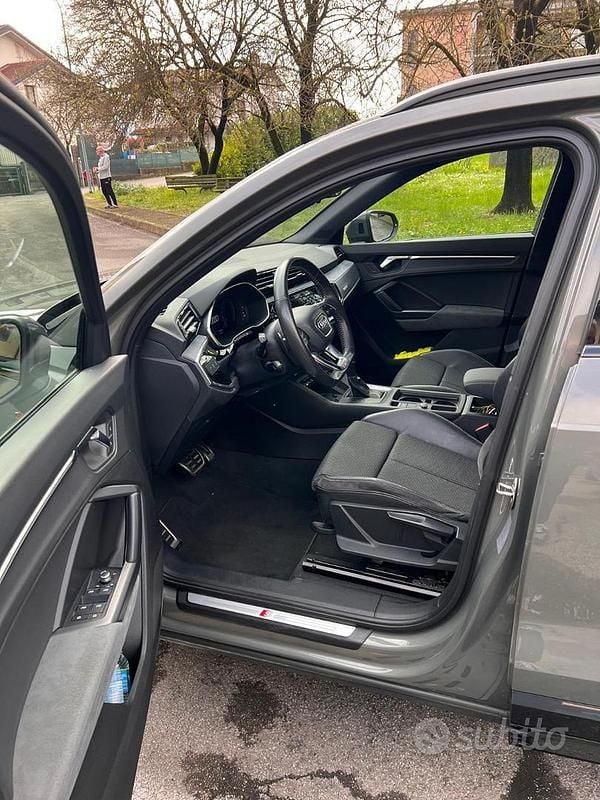 Usata Audi Q3 S-Line 2020 Grigio SUV