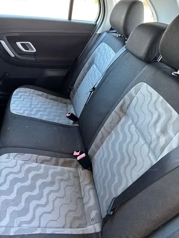 Usata Skoda Fabia 101 CV (74 kW) 2009 Argento Berlina