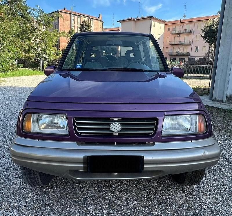 Usata 2001 Suzuki Vitara SUV | 4500 € (Buon prezzo) - Immagine 1/4