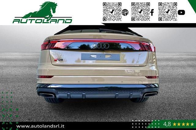 Nuova Audi Q8 S-Line 286 CV (210 kW) 2025 Oro metallizzato SUV
