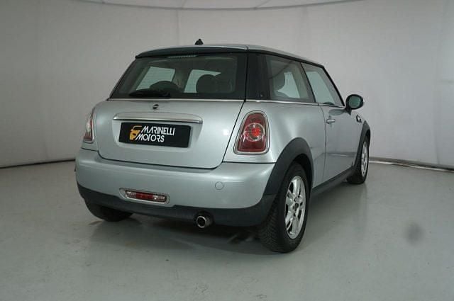 Usata Mini Cooper 98 CV (72 kW) 2010 Grigio Utilitaria