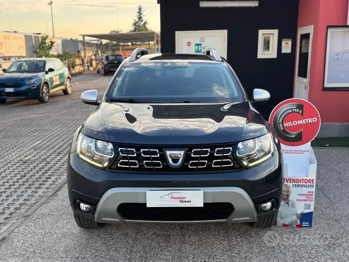 Usata Dacia Duster 114 CV (83 kW) 2019 Grigio SUV