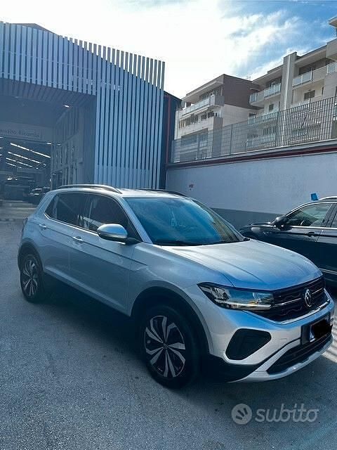 Usata VW T-Cross Edition 115 CV (84 kW) 2024 Argento SUV