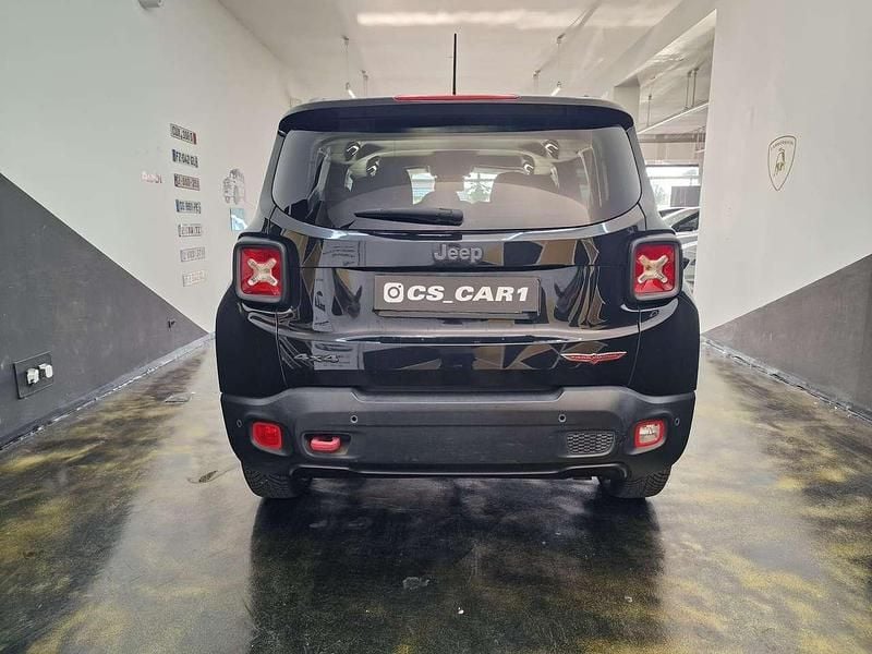 Usata Jeep Renegade Trailhawk 170 CV (125 kW) 2016 Nero SUV