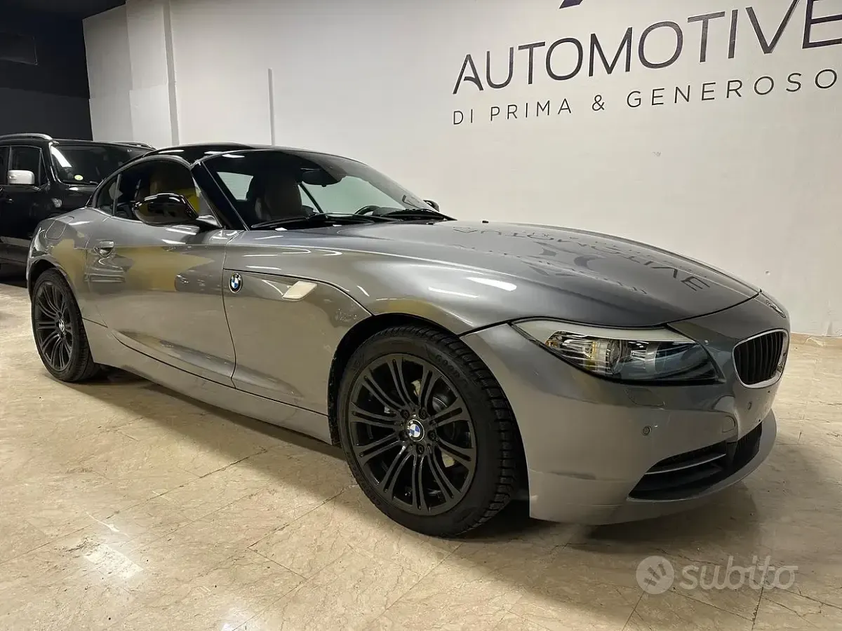 Usata BMW Z4 204 CV (150 kW) 2011 Grigio Cabrio