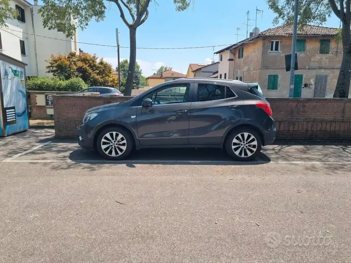 Usata Opel Mokka 131 CV (96 kW) 2015 Grigio SUV